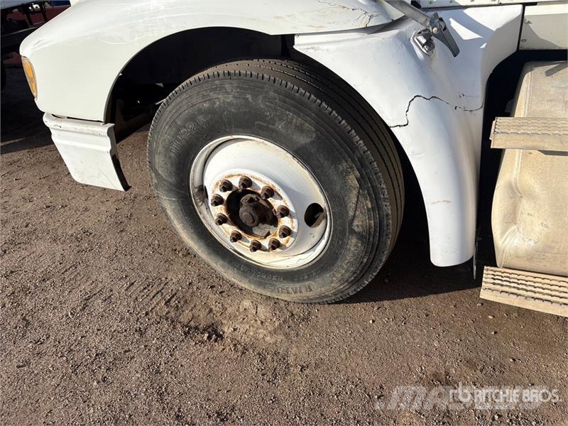 International 9400i وحدات الجر