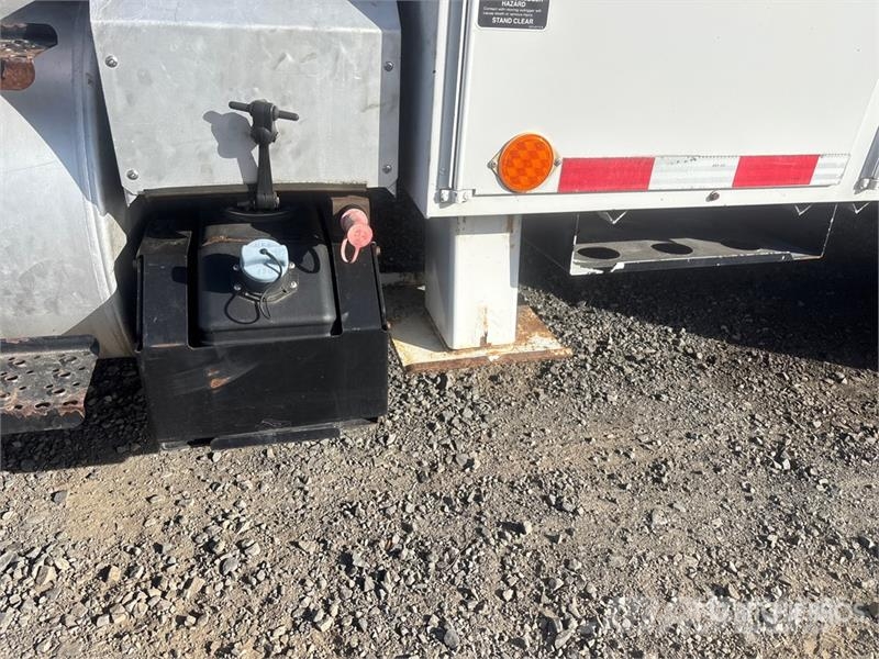 International Altec TA40 41 ft on International 4300 4x2 Bucket Truck mounted aerial platforms