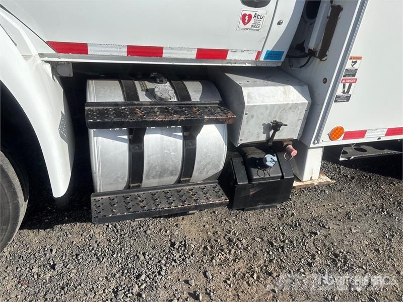 International Altec TA40 41 ft on International 4300 4x2 Bucket Truck mounted aerial platforms