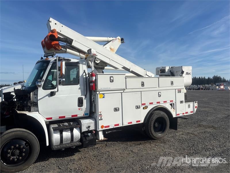 International Altec TA40 41 ft on International 4300 4x2 Bucket Truck mounted aerial platforms