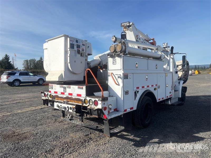 International Altec TA40 41 ft on International 4300 4x2 Bucket Truck mounted aerial platforms
