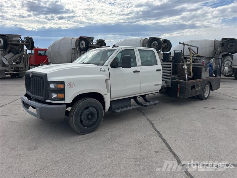 International CV515 4x2 Crew Cab Sealcoat Truck 其他货车