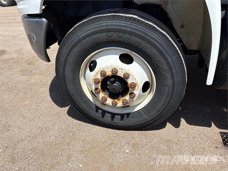 International Durastar 4300 Furgons