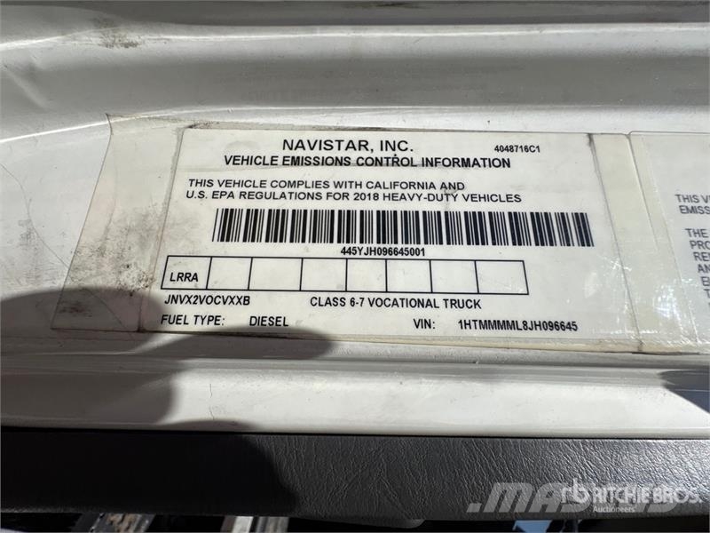 International Durastar 4300 Furgons