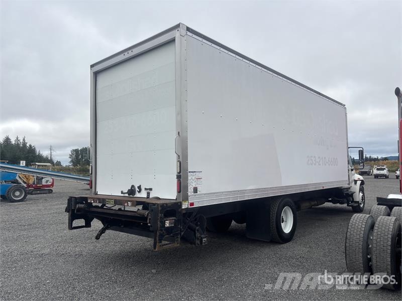 International Durastar 4300 Camion Fourgon