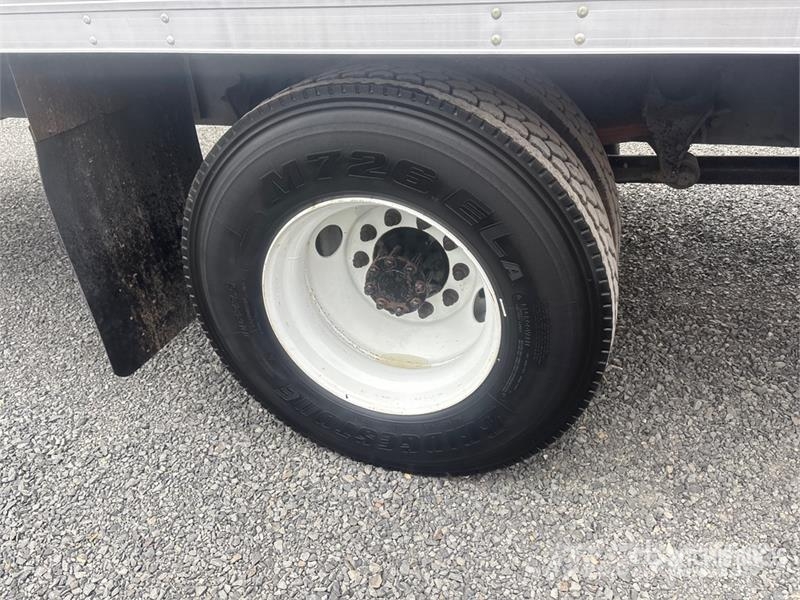 International Durastar 4300 Camion Fourgon