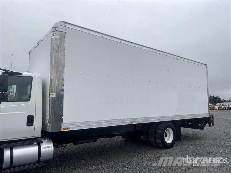 International Durastar 4300 Camion Fourgon