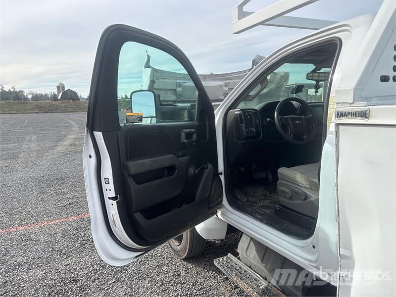 International GM515 4x2 Utility Truck Pik up kamioni