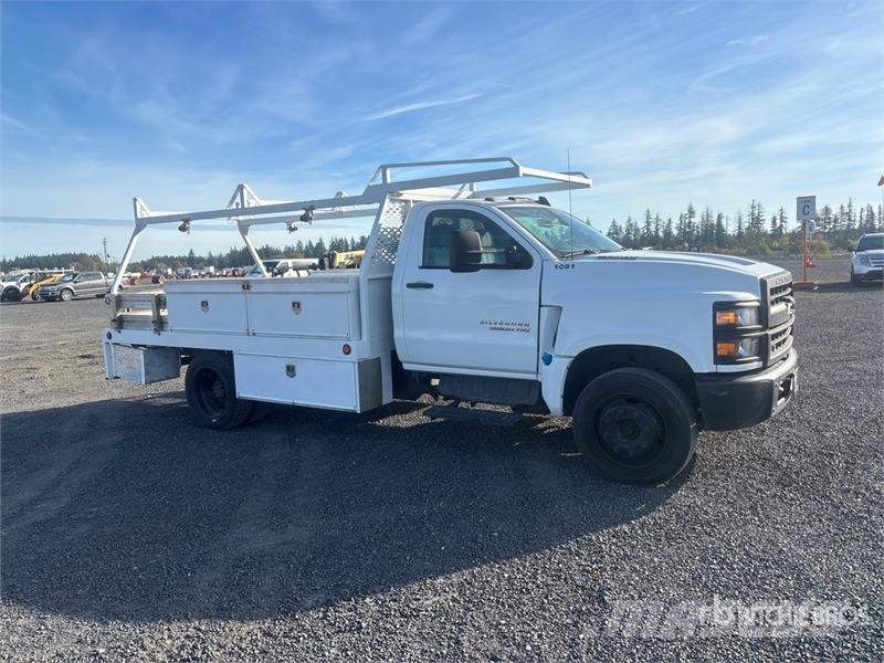 International GM515 4x2 Flatbed Truck Kamioni sa otvorenim sandukom