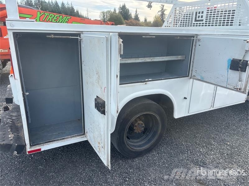 International GM515 4x2 Utility Truck Pik up kamioni