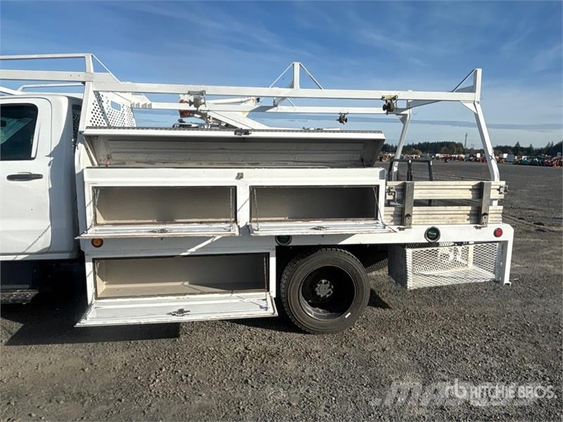 International GM515 4x2 Flatbed Truck Kamioni sa otvorenim sandukom