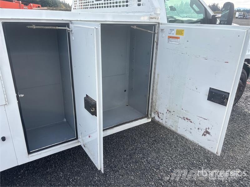 International GM515 4x2 Utility Truck Pik up kamioni