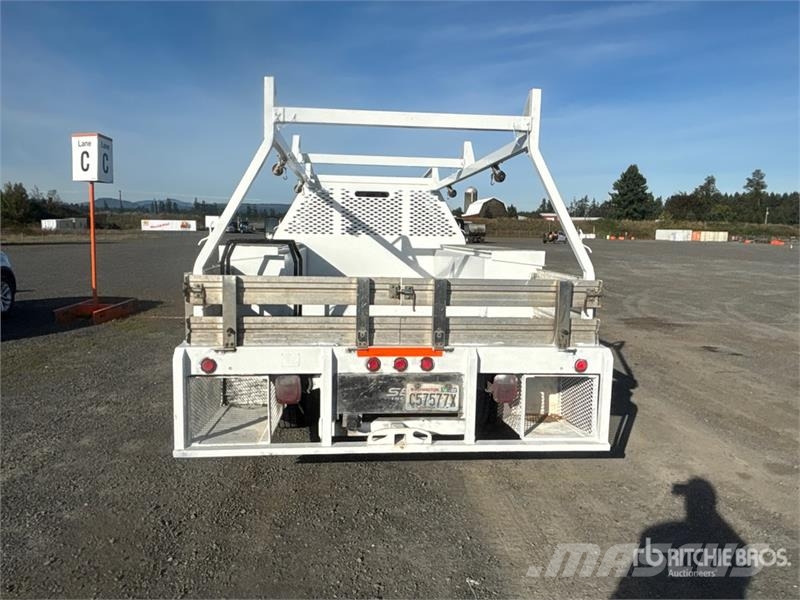 International GM515 4x2 Flatbed Truck Kamioni sa otvorenim sandukom
