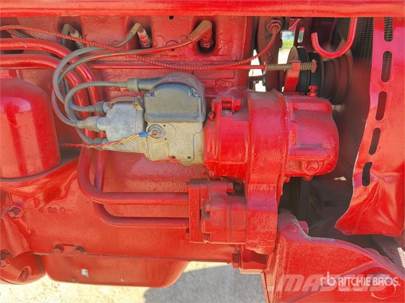 International Harvester Harvester FC 2WD Tractor Ciągniki rolnicze