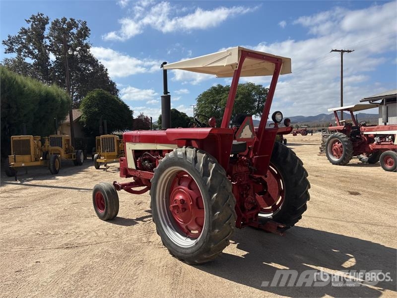 International Harvester Harvester I656D 2WD Tractor Ciągniki rolnicze