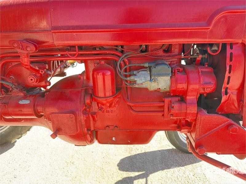International Harvester Harvester FC 2WD Tractor Ciągniki rolnicze