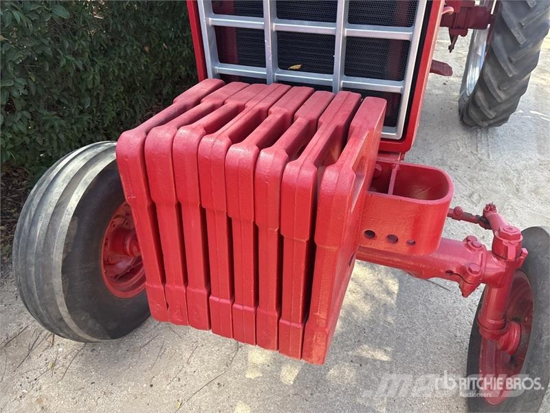 International Harvester Harvester F656D 2WD Tractor Ciągniki rolnicze