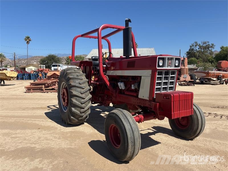 International Harvester Harvester 1066 2WD Tractor Ciągniki rolnicze