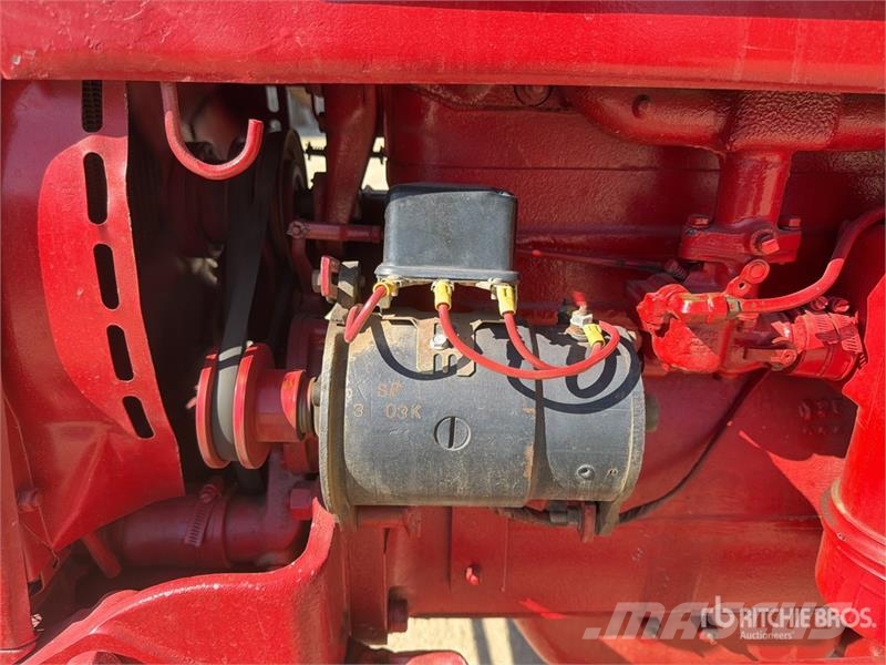 International Harvester Harvester FC 2WD Tractor Ciągniki rolnicze