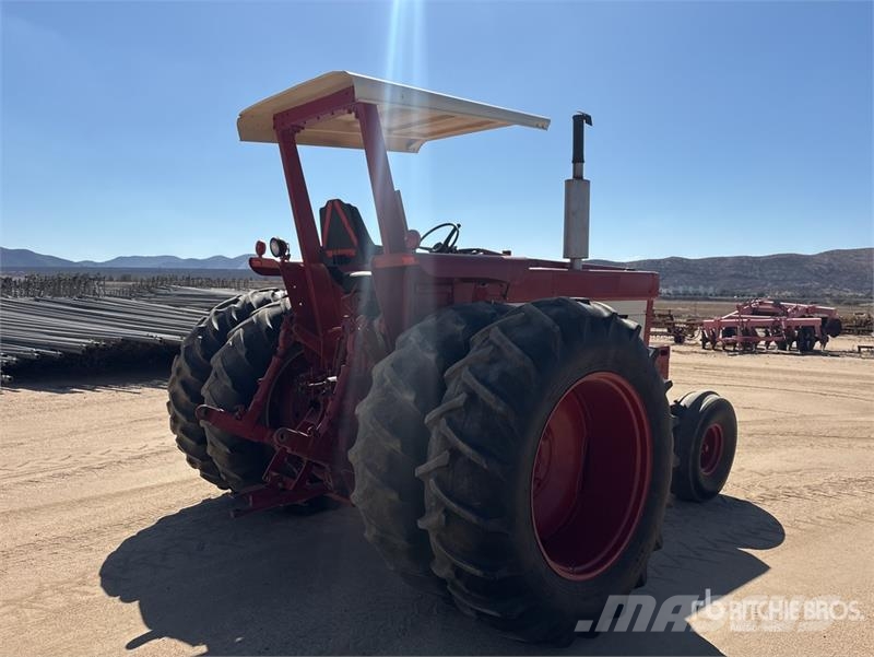 International Harvester Harvester F1466 2WD Tractor Ciągniki rolnicze