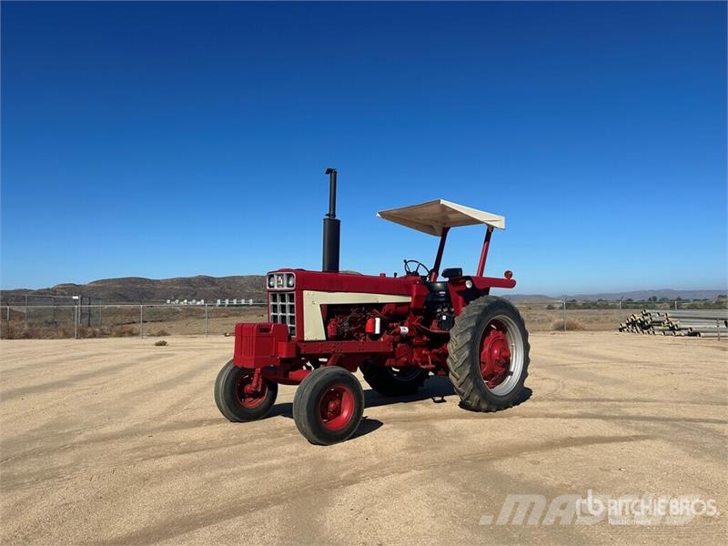 International Harvester Harvester I656D 2WD Tractor Ciągniki rolnicze