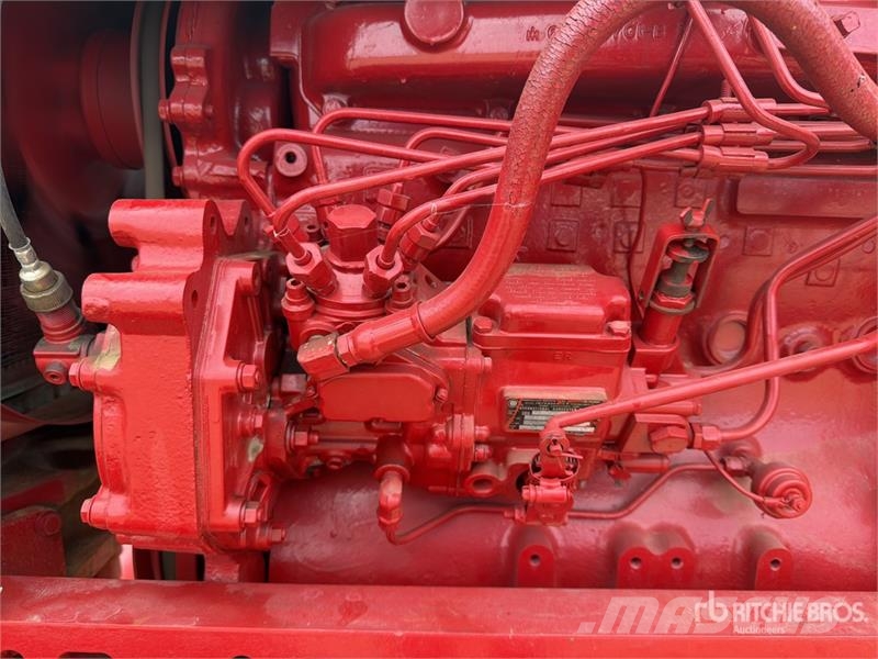 International Harvester Harvester 1066 2WD Tractor Ciągniki rolnicze