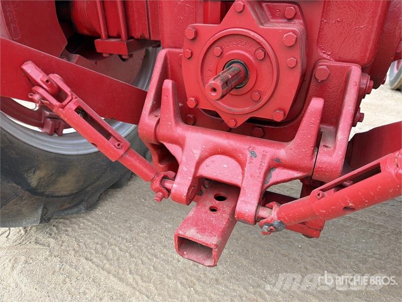 International Harvester Harvester 1066 2WD Tractor Ciągniki rolnicze