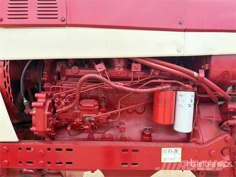 International Harvester Harvester 1066 2WD Tractor Ciągniki rolnicze