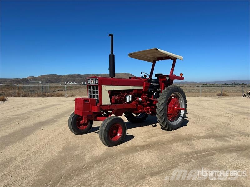 International Harvester Harvester F656D 2WD Tractor Ciągniki rolnicze
