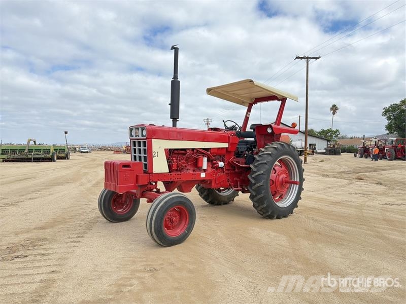 International Harvester Harvester 1066 2WD Tractor Ciągniki rolnicze