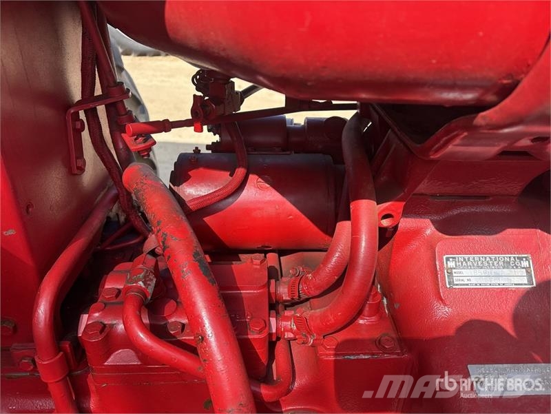 International Harvester Harvester I656D 2WD Tractor Ciągniki rolnicze