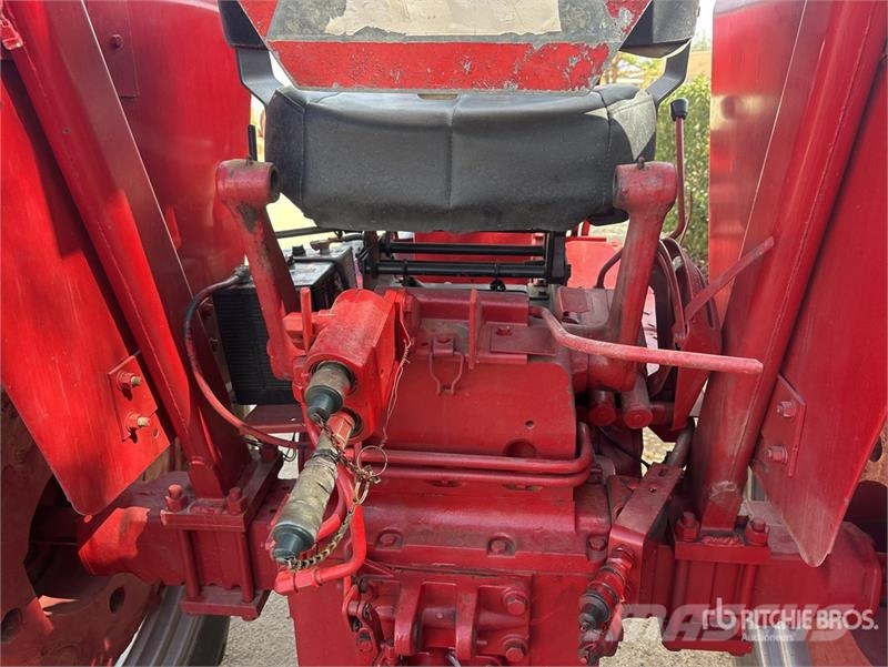 International Harvester Harvester I656D 2WD Tractor Ciągniki rolnicze