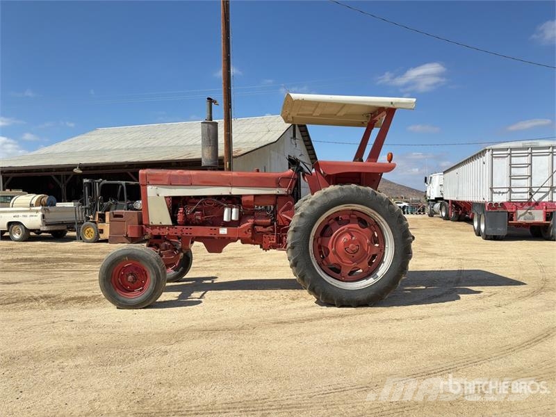 International Harvester Harvester 666 2WD Tractor Ciągniki rolnicze