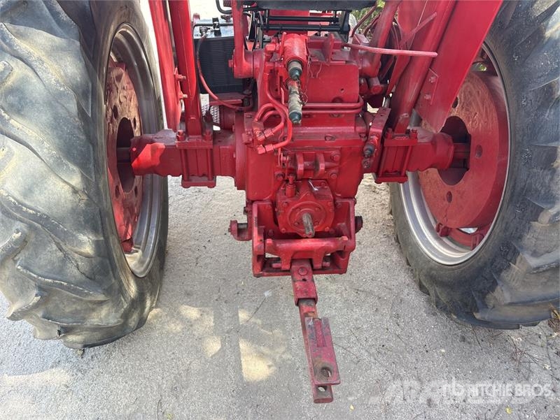 International Harvester Harvester I656D 2WD Tractor Ciągniki rolnicze