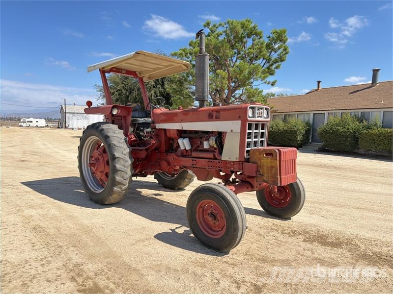 International Harvester Harvester 666 2WD Tractor Ciągniki rolnicze