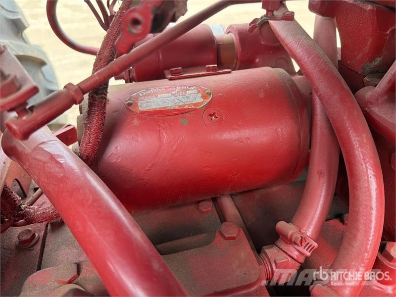International Harvester Harvester 1066 2WD Tractor Ciągniki rolnicze