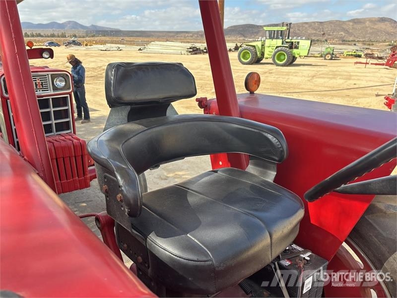 International Harvester Harvester I656D 2WD Tractor Ciągniki rolnicze