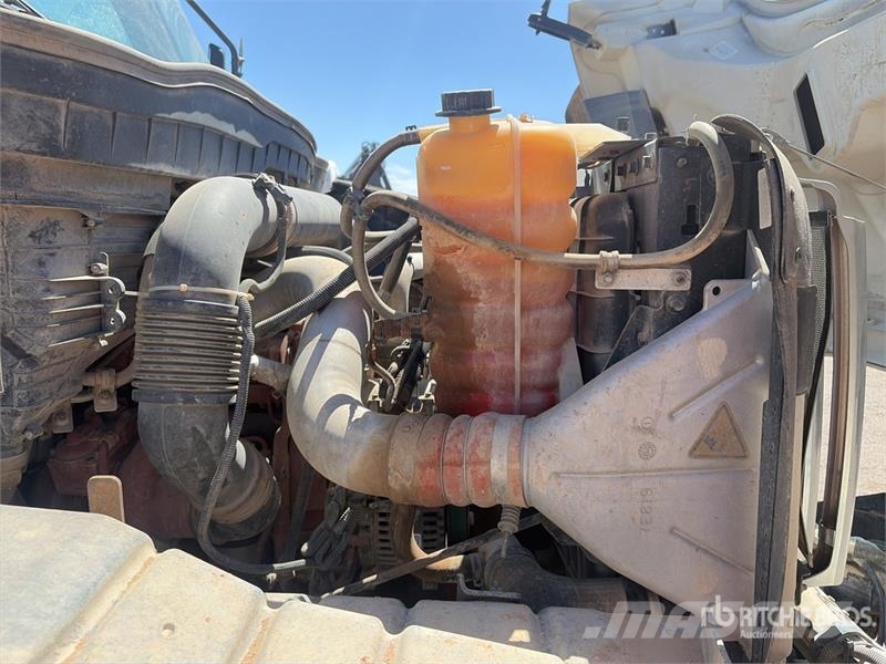 International HV607 SBA 6x4 Mixer Truck Betonmixers en pompen