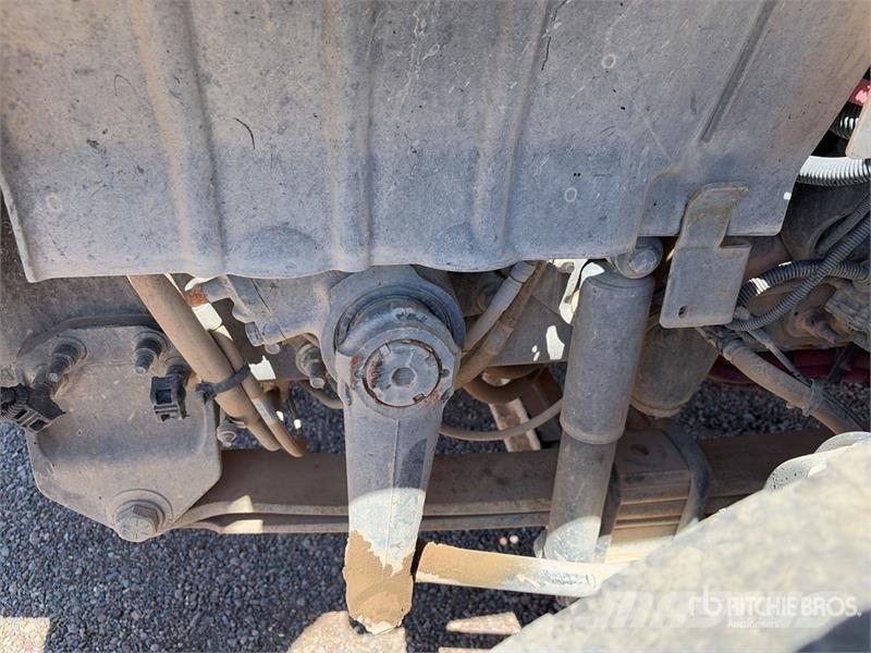 International HV607 SBA 6x4 Mixer Truck Betonmixers en pompen