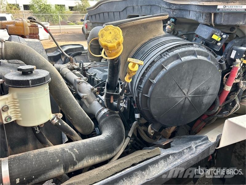 International HV613 12x4 Simple 16 Five Axle Dump Truck Kiper kamioni