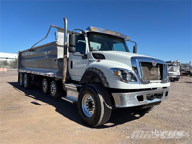 International HV613 14x4 Simple 18 Six Axle Dump Truck Sklápače