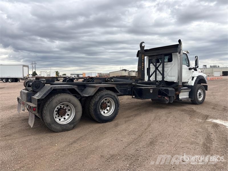 International HV613 6x4 Roll-Off Truck Kipplader