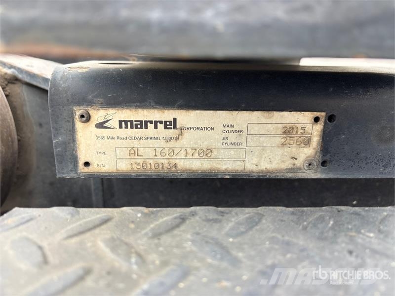 International HV613 6x4 Roll-Off Truck Kipplader