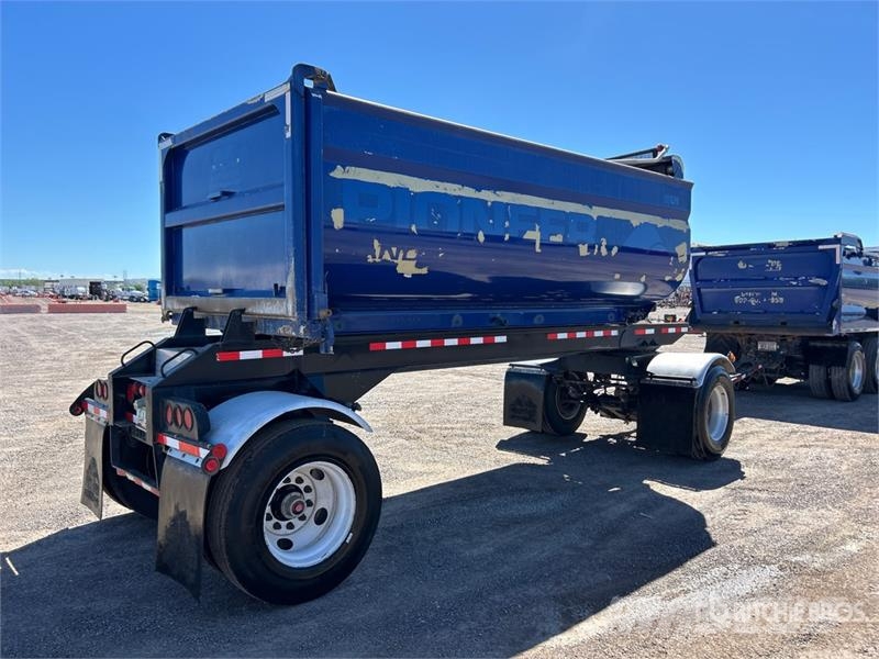International HX520 6x4 Transfer Set معدات النقل - غير ذلك
