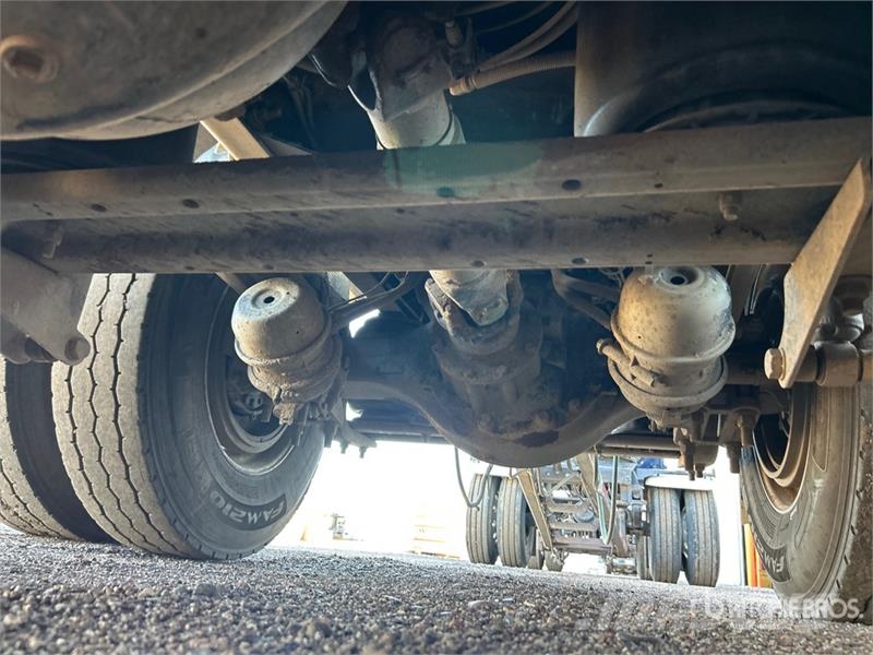 International HX520 6x4 Transfer Set معدات النقل - غير ذلك