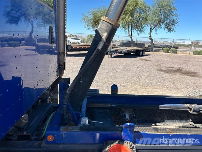 International HX520 6x4 Transfer Set معدات النقل - غير ذلك