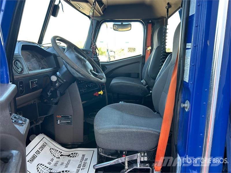 International HX520 6x4 Transfer Set معدات النقل - غير ذلك