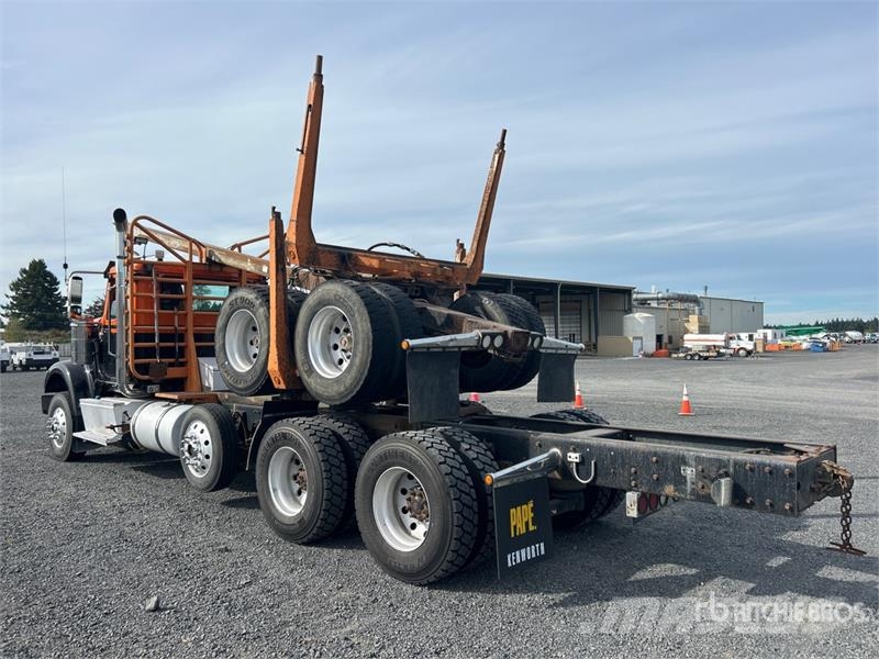 International HX520 8x4 Log Truck Лісовози