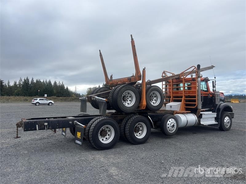 International HX520 8x4 Log Truck Transportes de madera