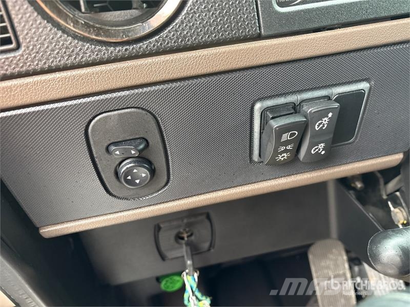 International HX620 自卸式货车